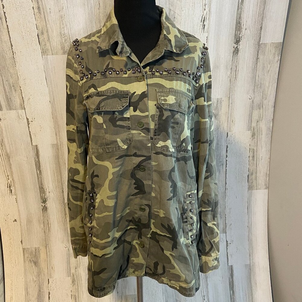 ZARA Trafaluc Women's Size Medium Camo Jacket Rhinestone Detail